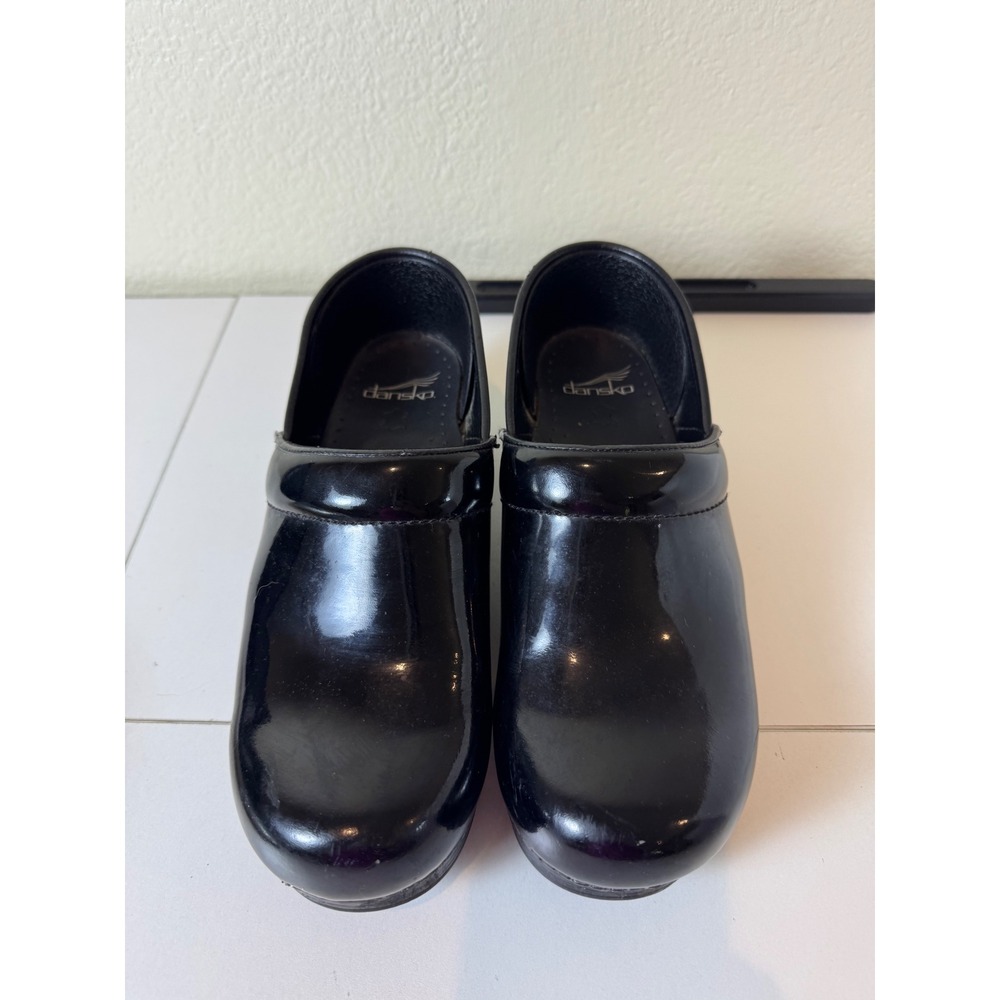Dansko Clogs‎ Women 39 8 8.5 Black Patent Leather Slip On Comfort Workwear